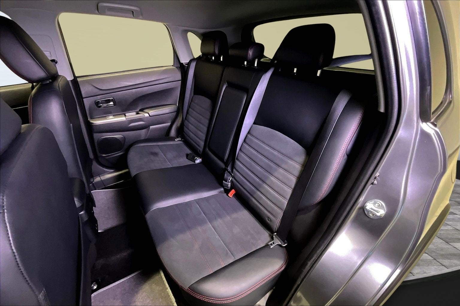 2024 Mitsubishi Outlander Sport SE