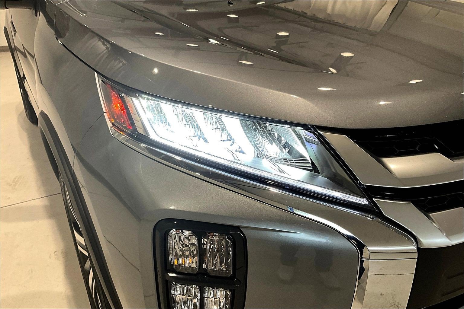 2024 Mitsubishi Outlander Sport SE