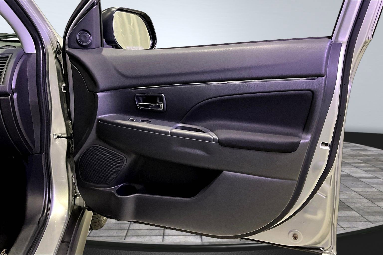 2025 Mitsubishi Outlander Sport ES