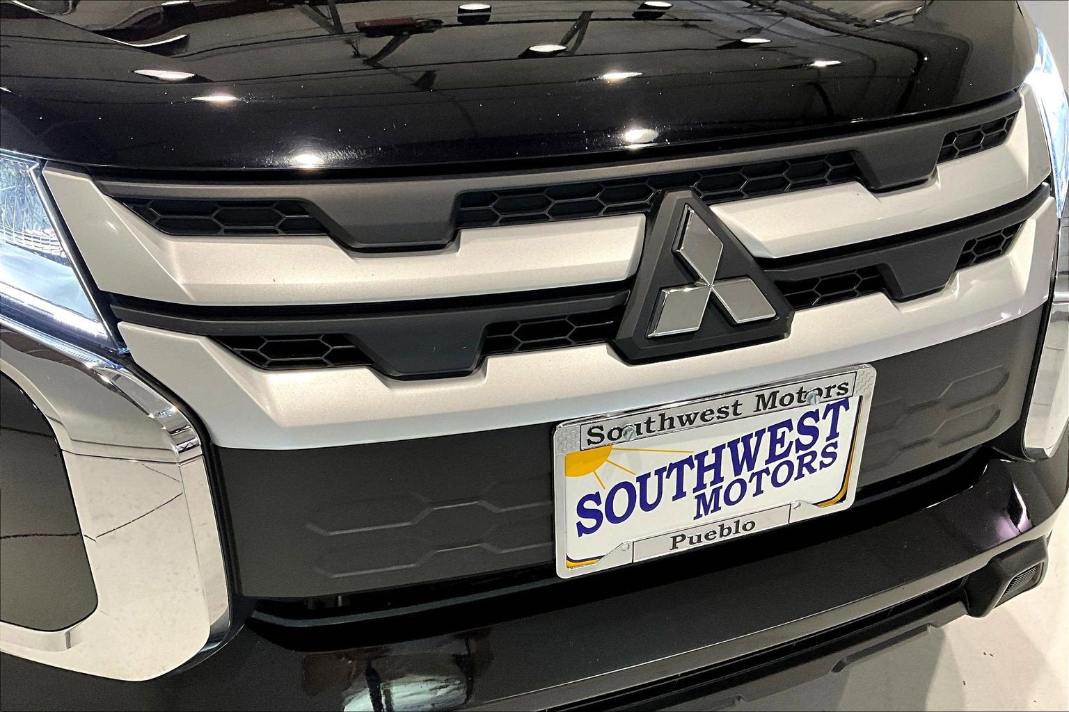 2024 Mitsubishi Outlander Sport ES