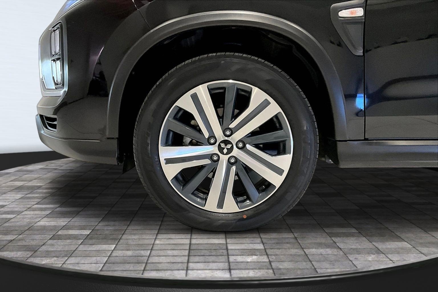 2024 Mitsubishi Outlander Sport ES