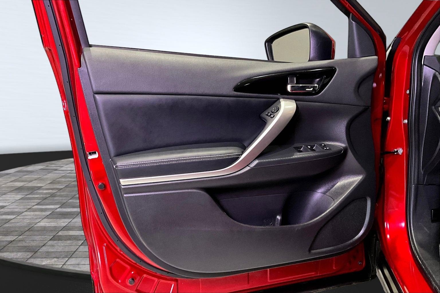 2025 Mitsubishi Eclipse Cross SE