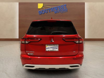 2024 Mitsubishi Outlander SE