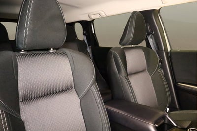 2025 Mitsubishi Outlander ES