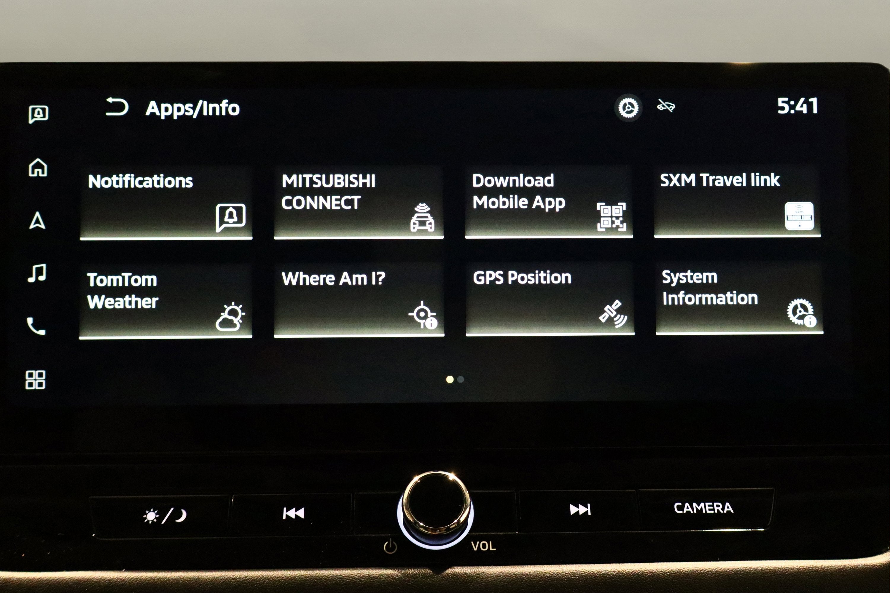 2025 Mitsubishi Outlander ES