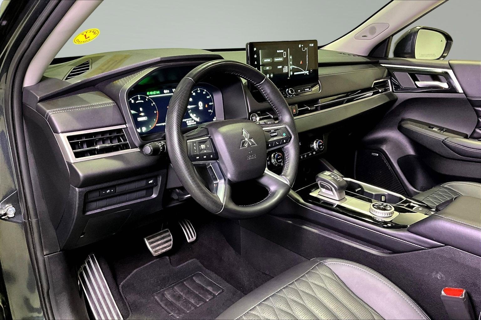 2025 Mitsubishi Outlander SEL