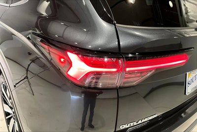 2025 Mitsubishi Outlander SEL