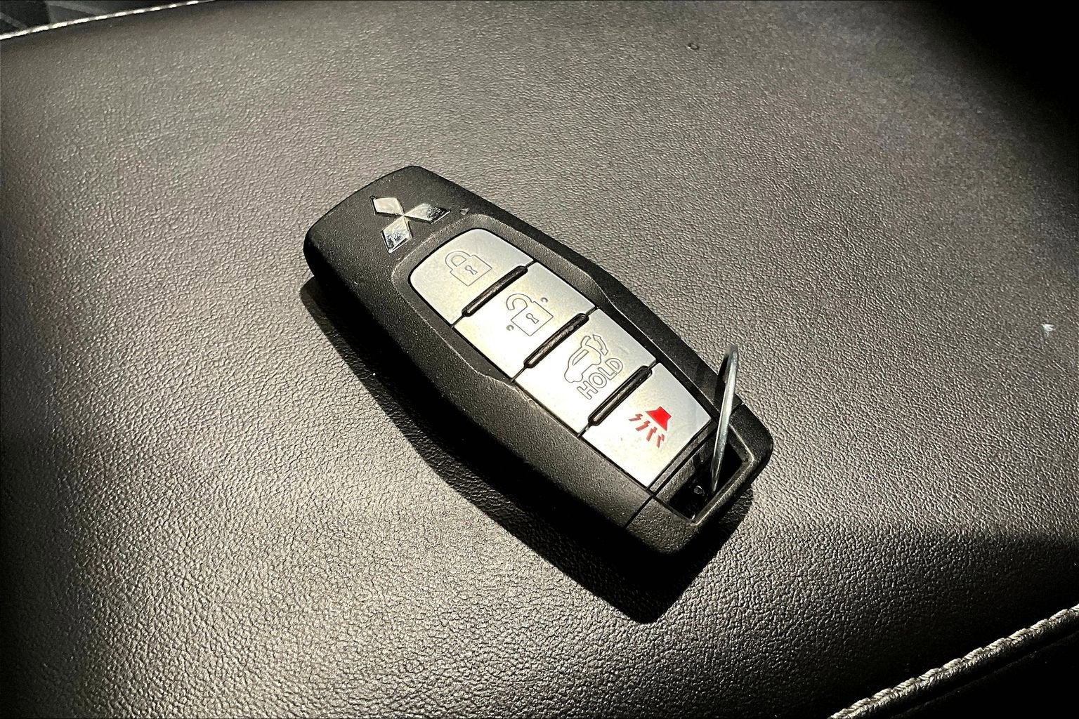 2025 Mitsubishi Outlander SEL