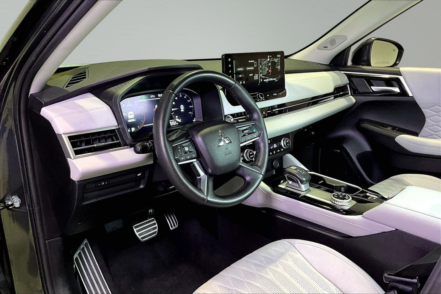 2025 Mitsubishi Outlander SEL