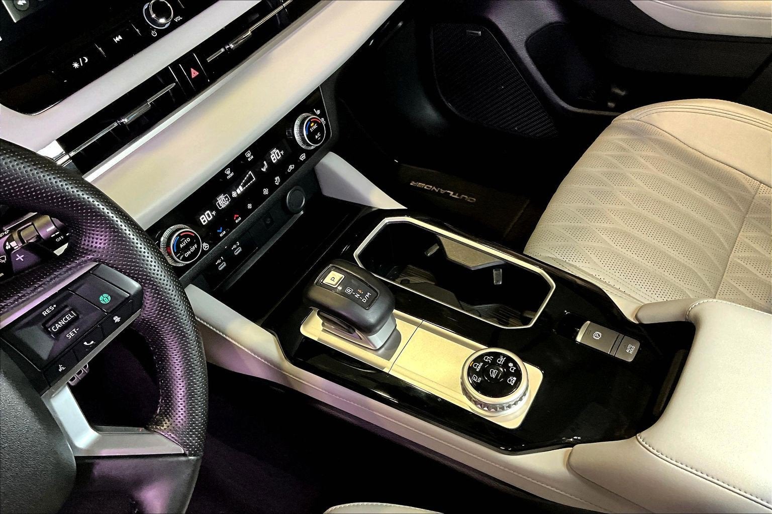 2025 Mitsubishi Outlander SEL