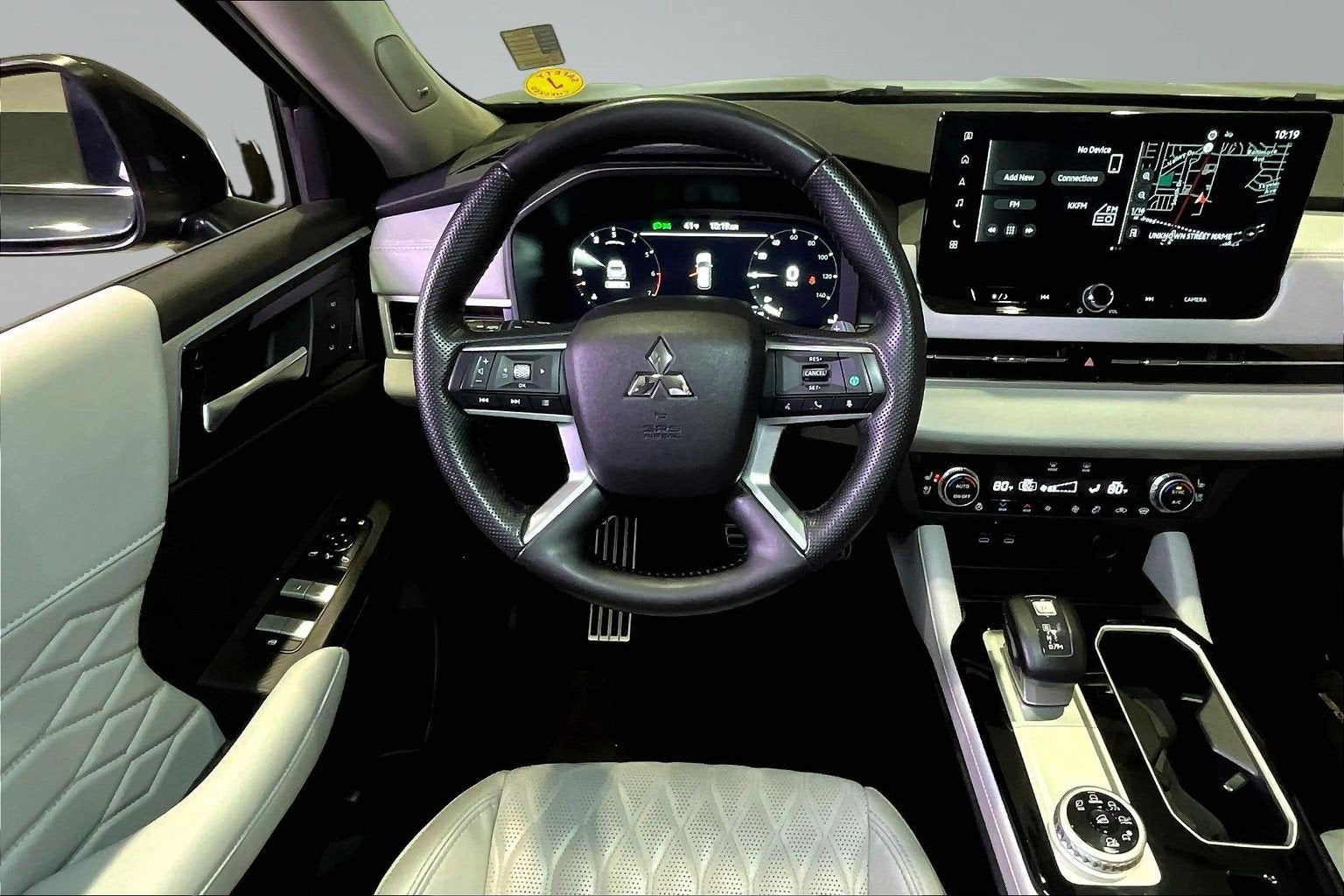 2025 Mitsubishi Outlander SEL