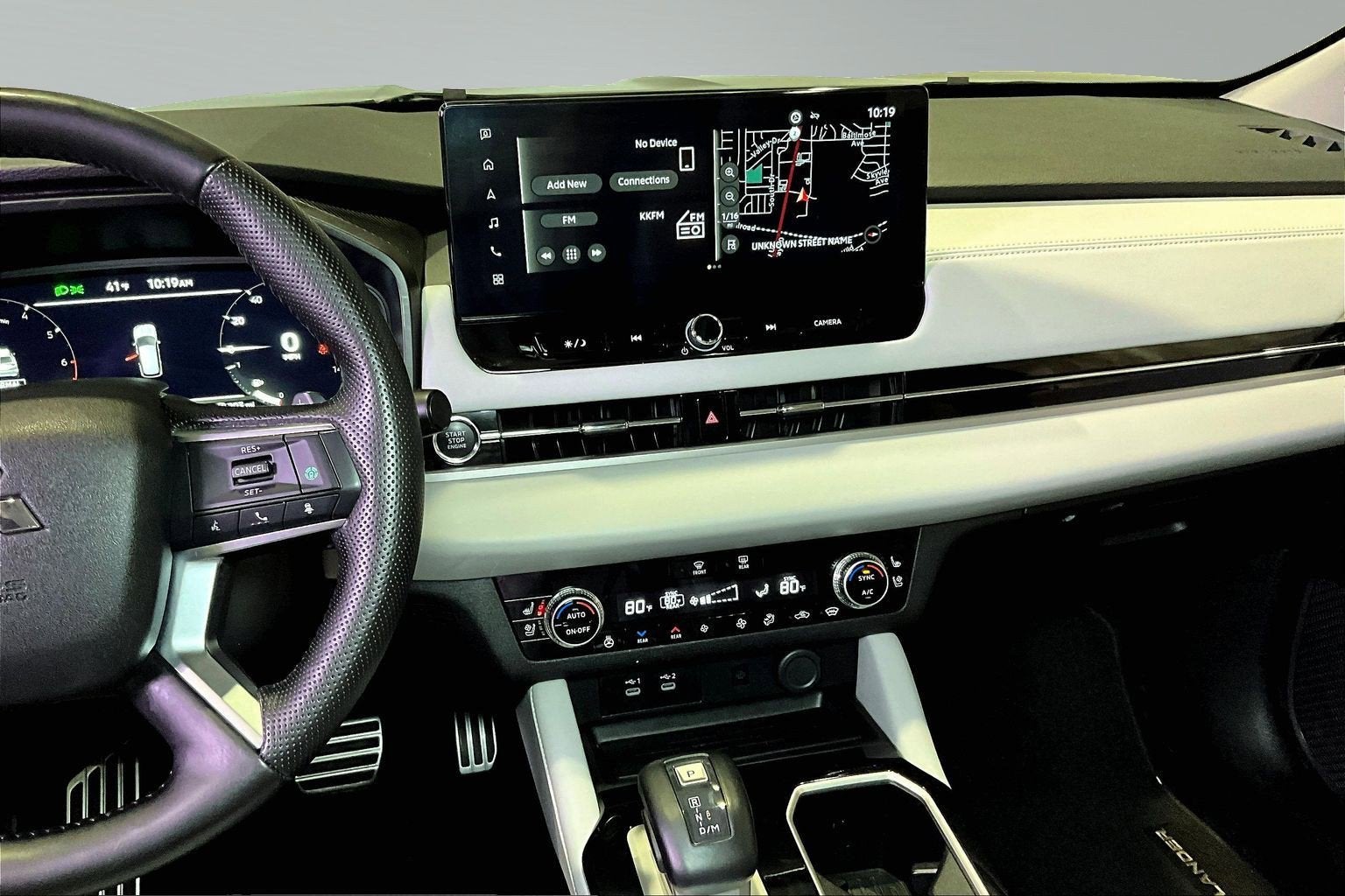 2025 Mitsubishi Outlander SEL