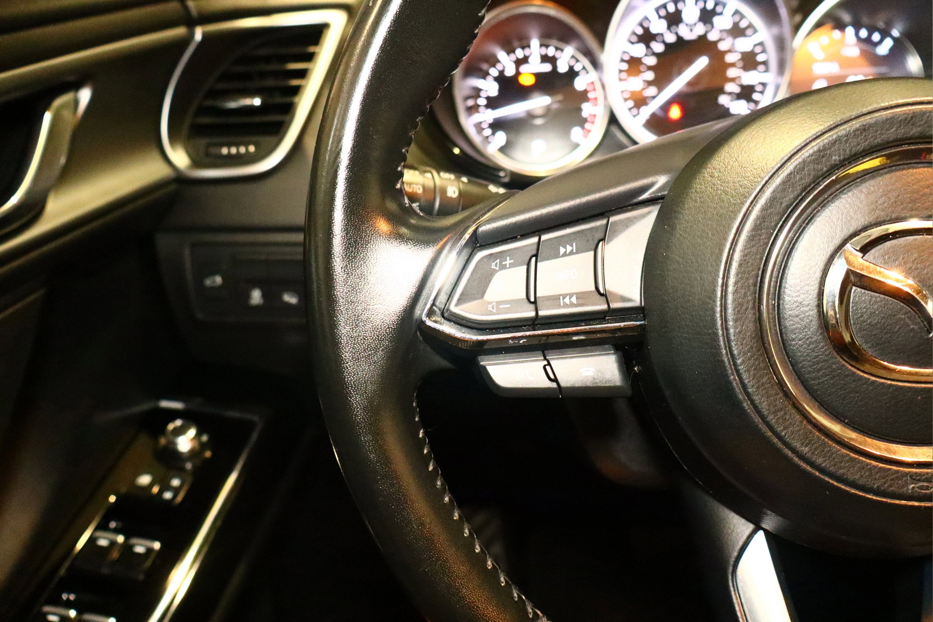 2023 Mazda Mazda CX-9 Touring