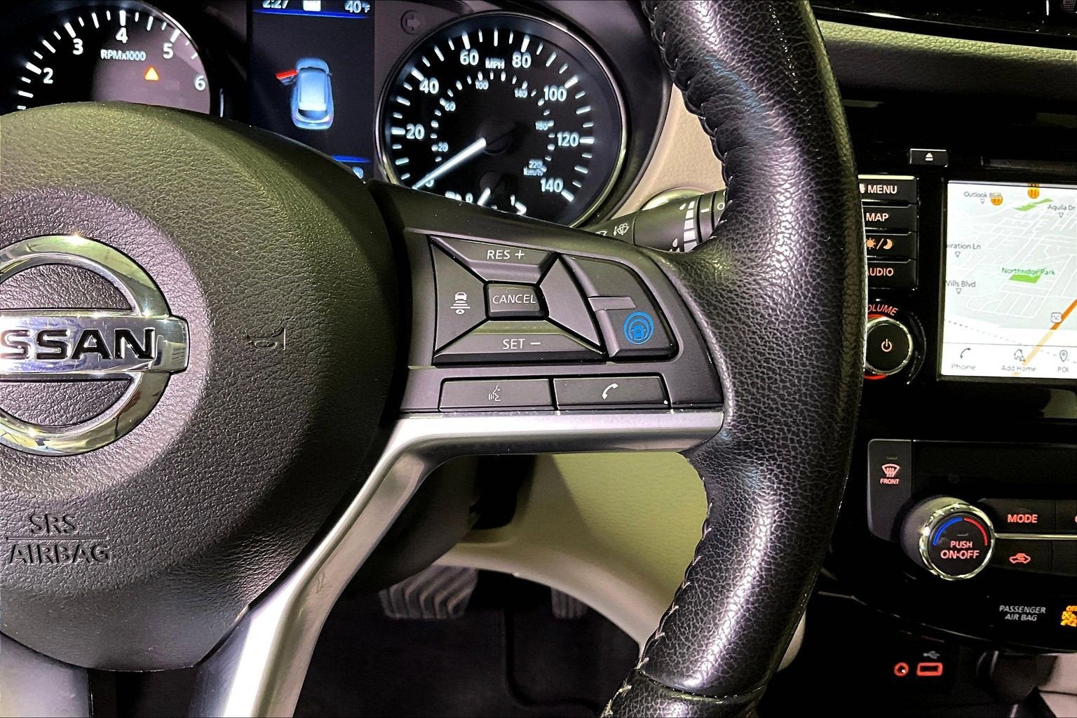 2022 Nissan Rogue Sport SL