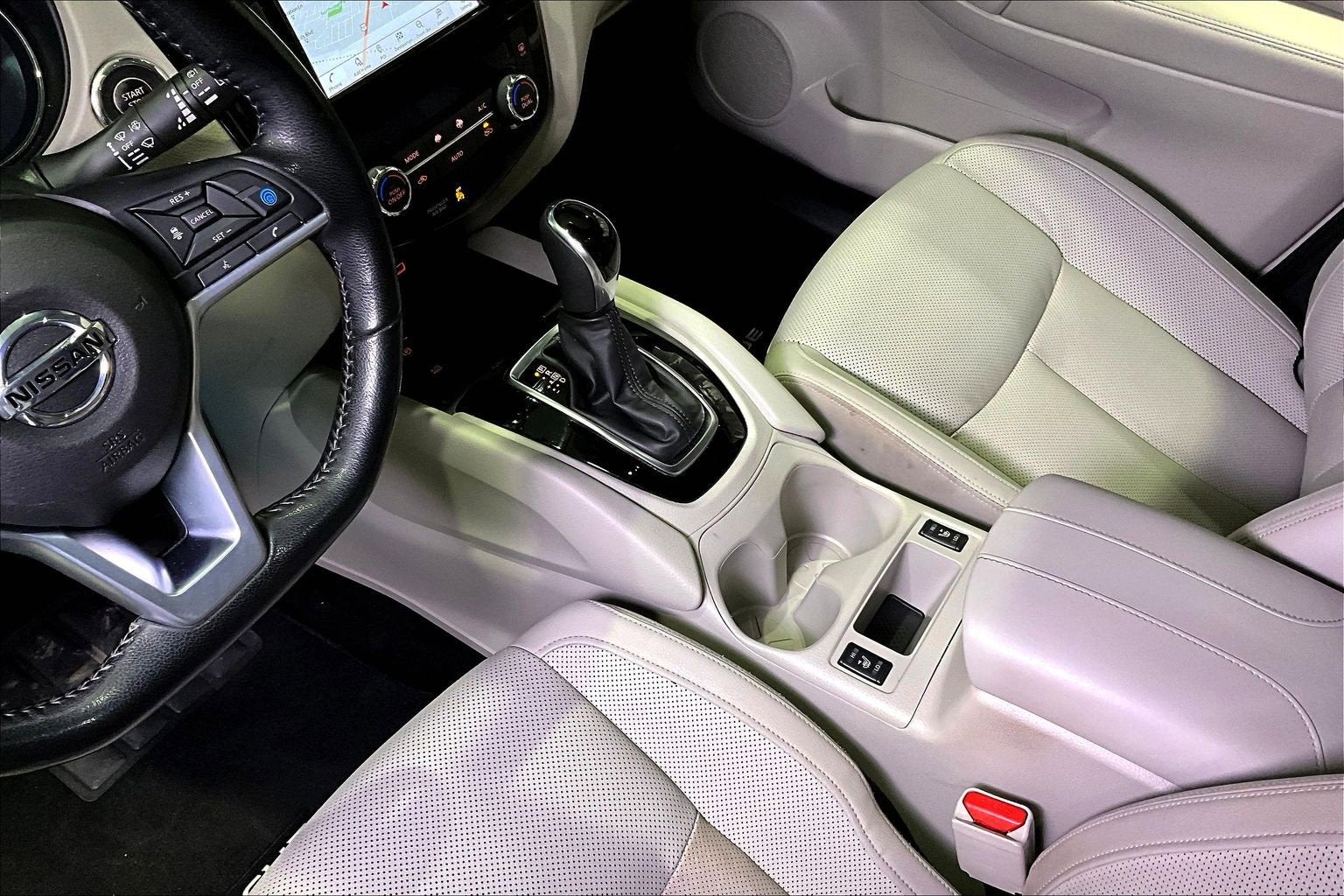 2022 Nissan Rogue Sport SL