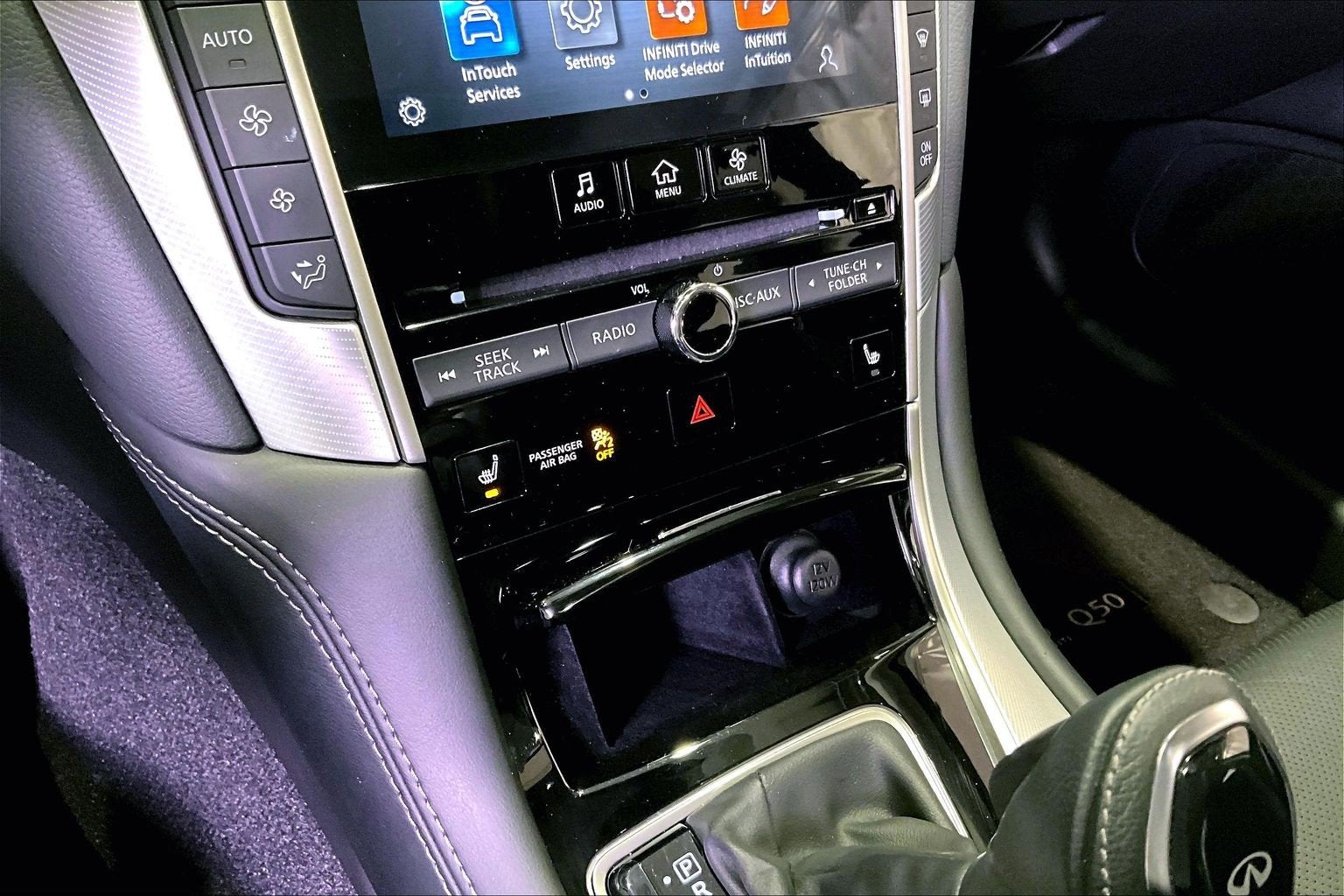 2023 INFINITI Q50 LUXE