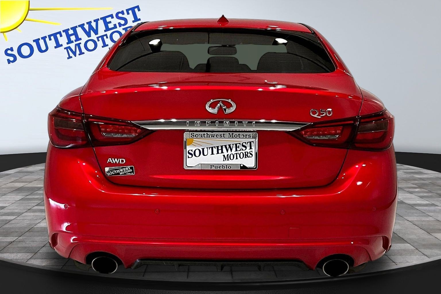 2023 INFINITI Q50 LUXE