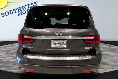 2024 INFINITI QX80 LUXE