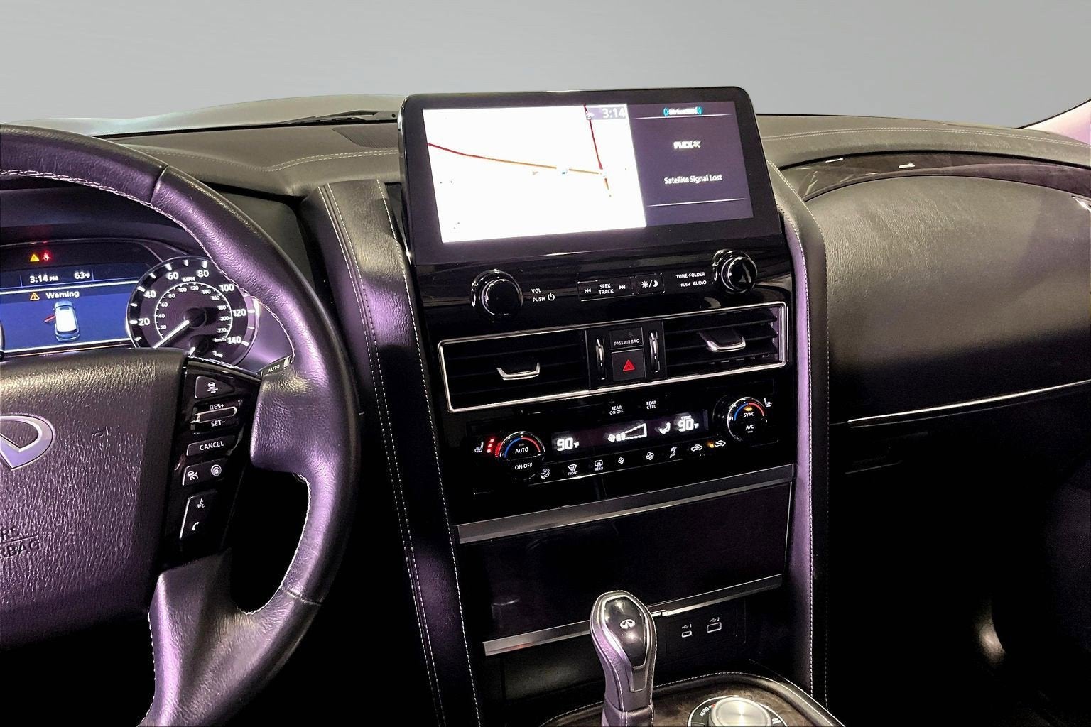 2024 INFINITI QX80 LUXE