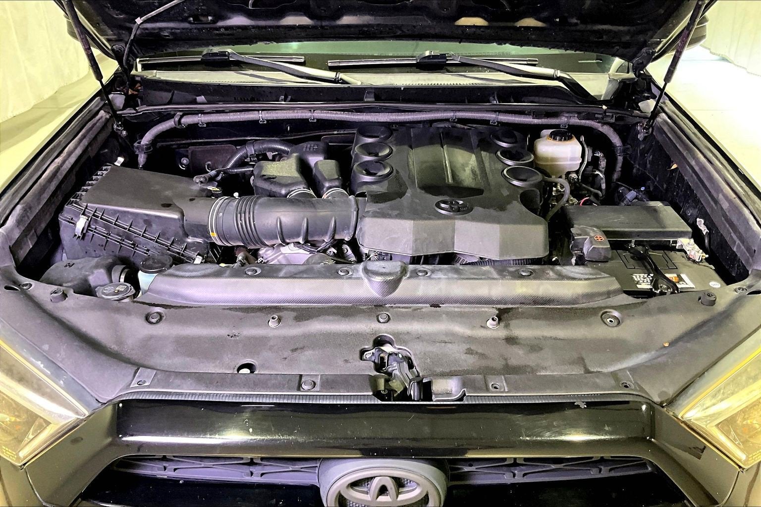 2014 Toyota 4Runner SR5