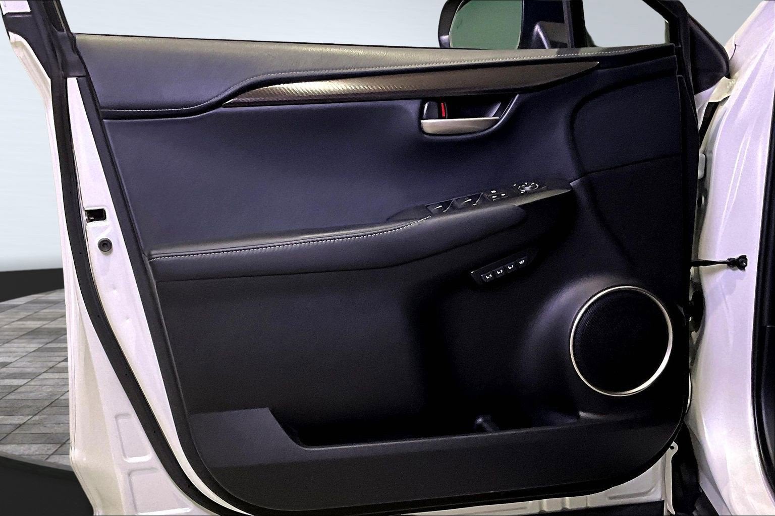 2016 Lexus NX 200t AWD 4dr