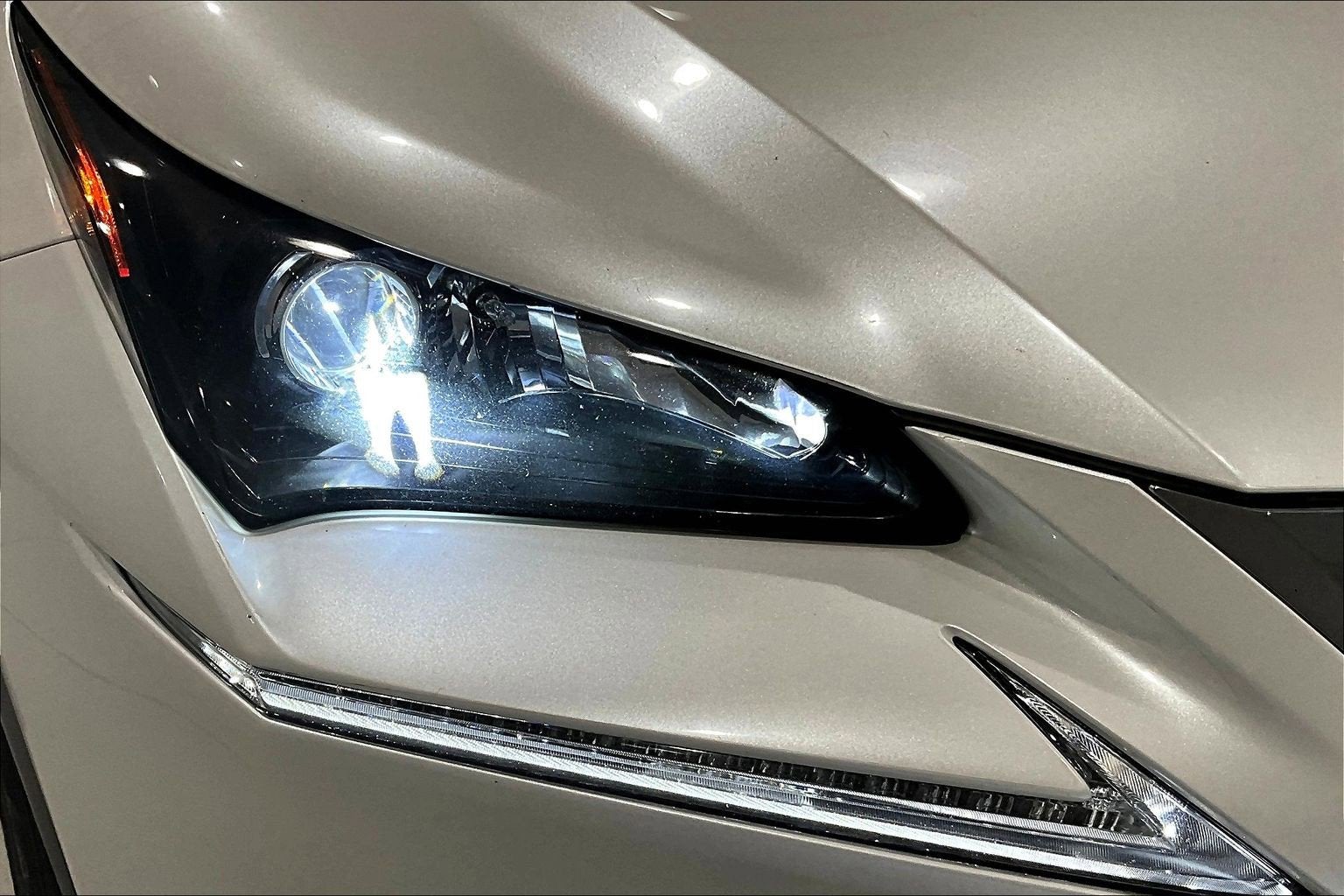 2016 Lexus NX 200t AWD 4dr