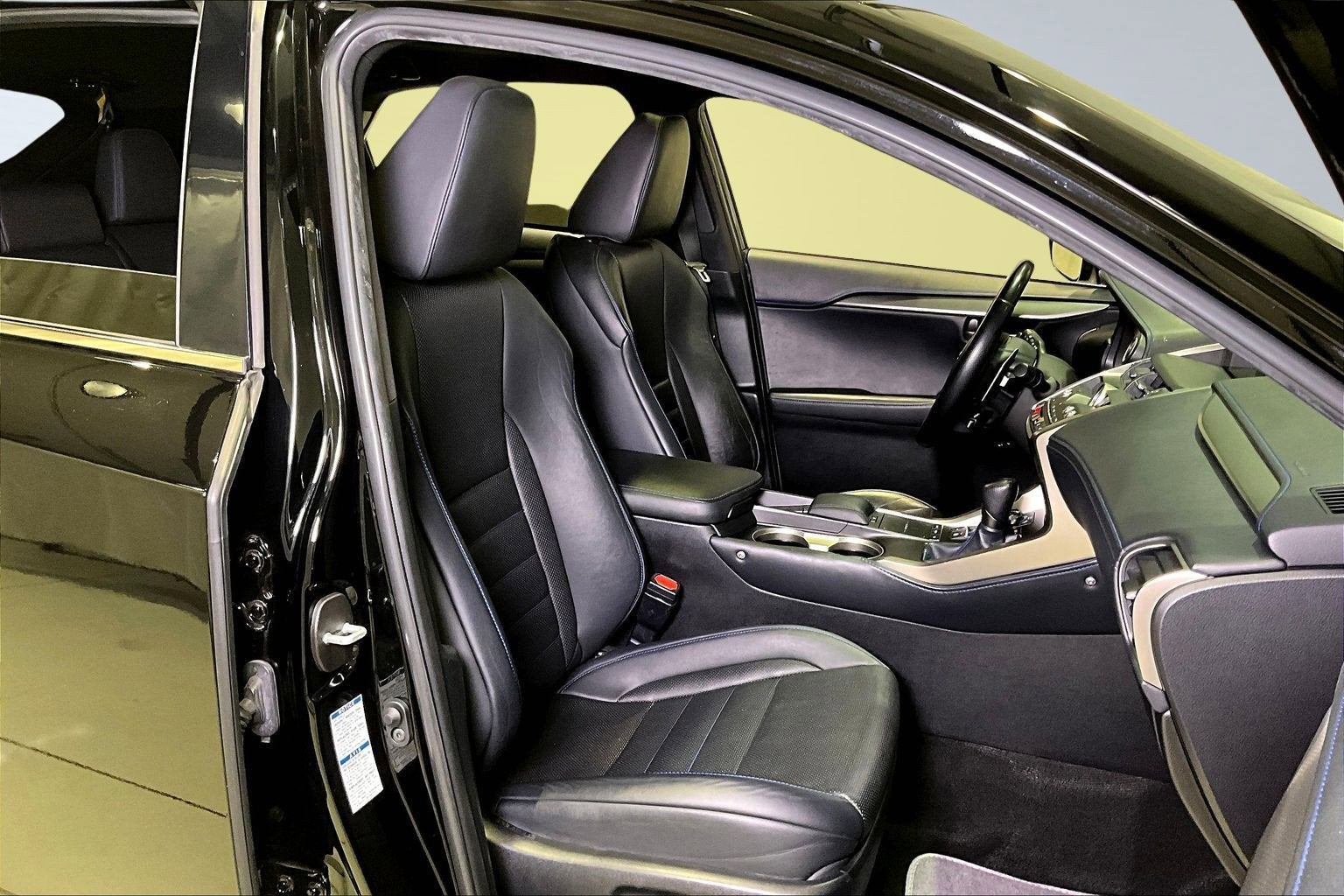 2021 Lexus NX NX 300h F SPORT Black Line