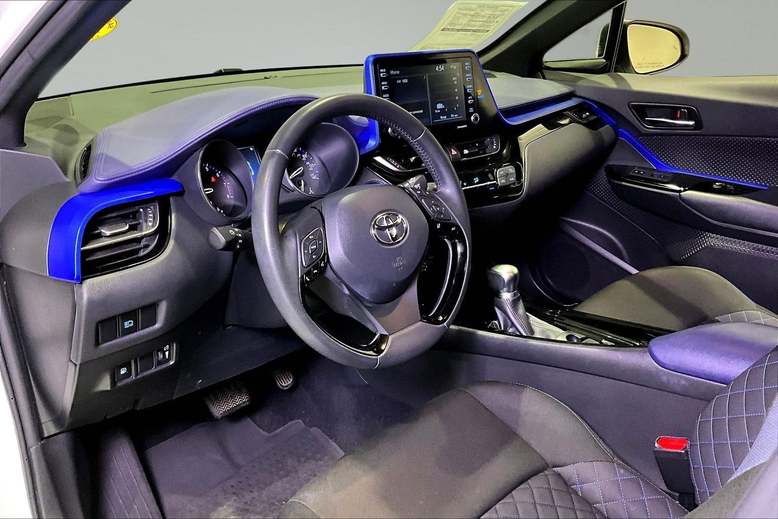 2021 Toyota C-HR XLE