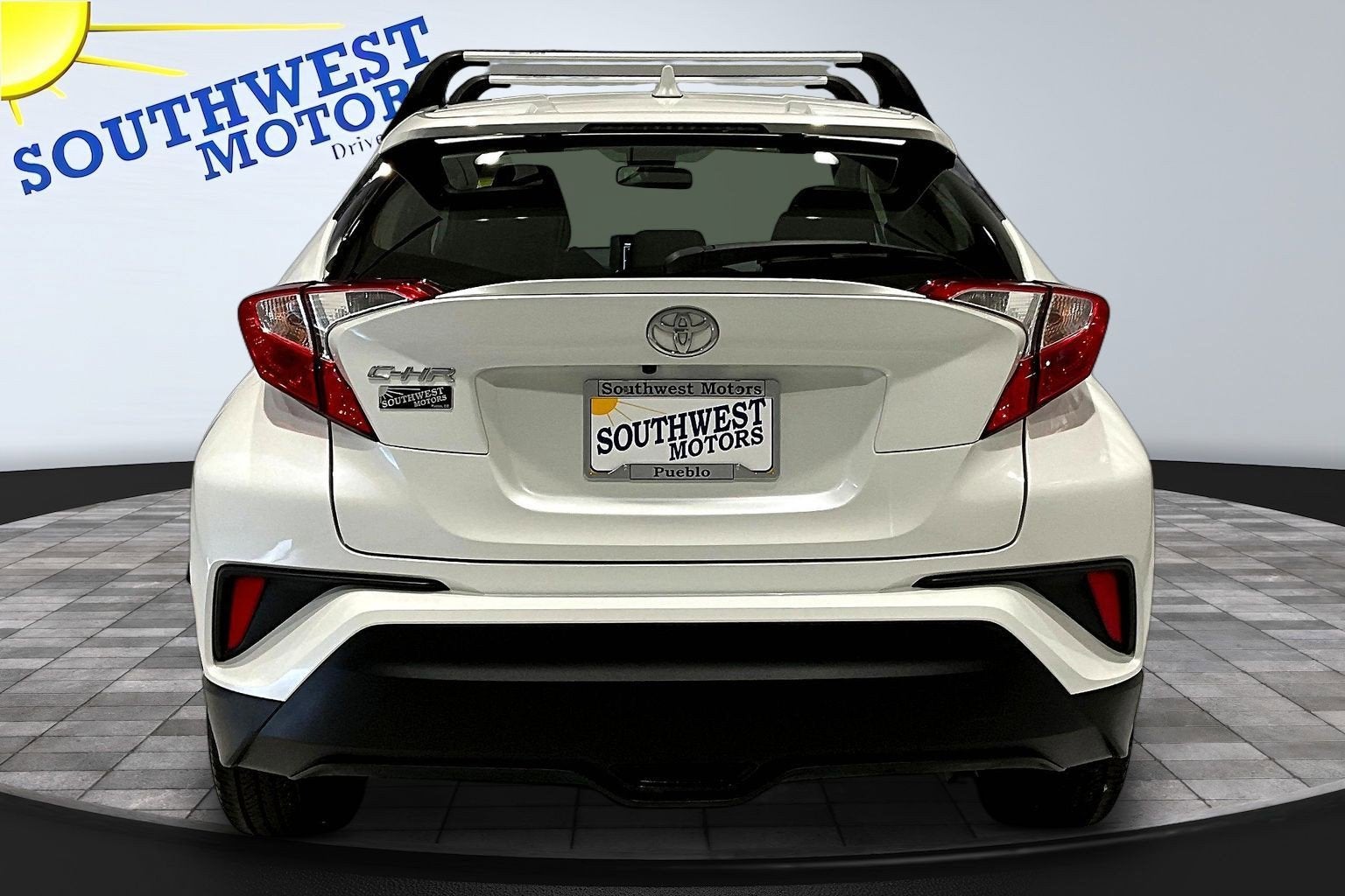 2021 Toyota C-HR XLE