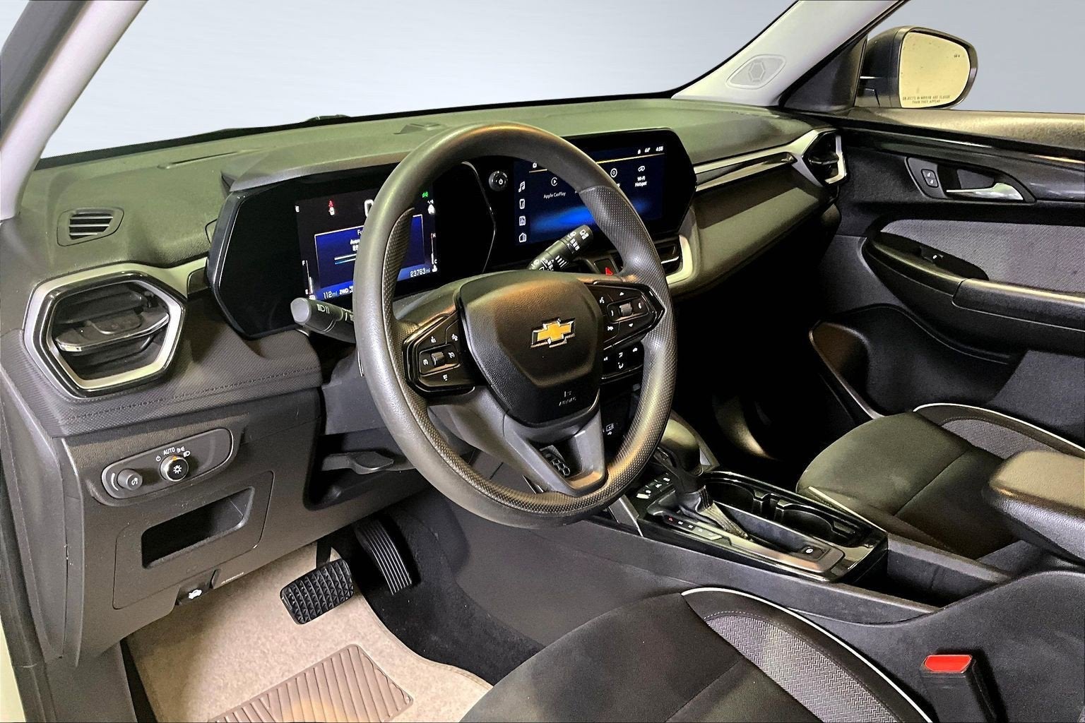 2025 Chevrolet Trailblazer LS