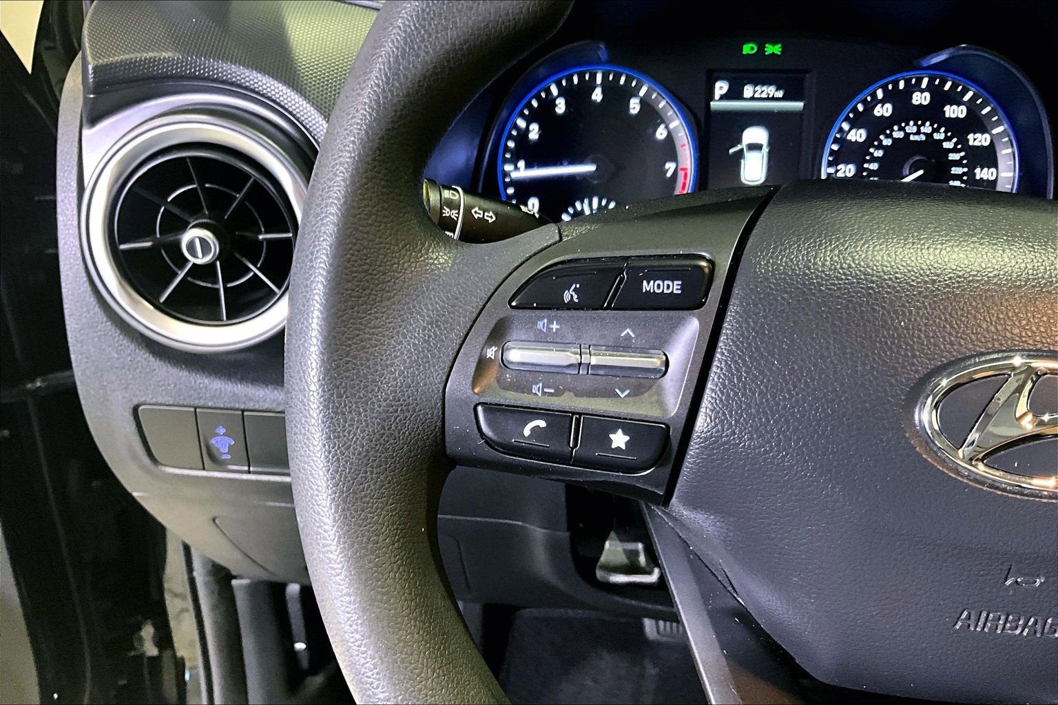 2022 Hyundai Kona SE