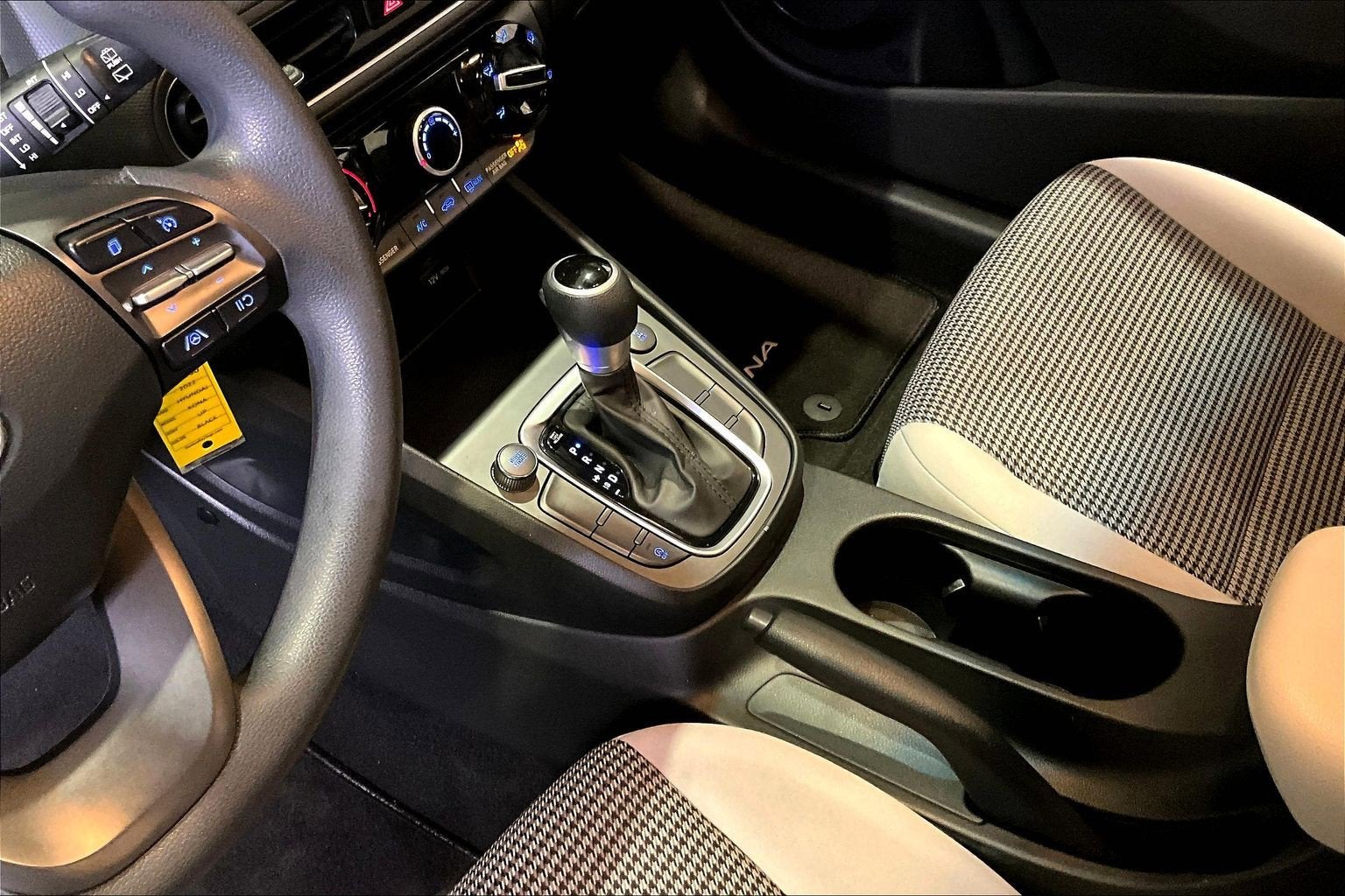 2022 Hyundai Kona SE