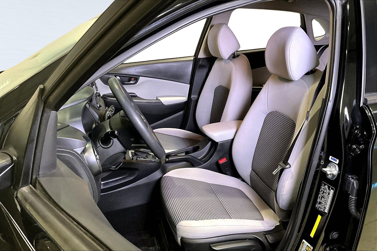 2022 Hyundai Kona SE