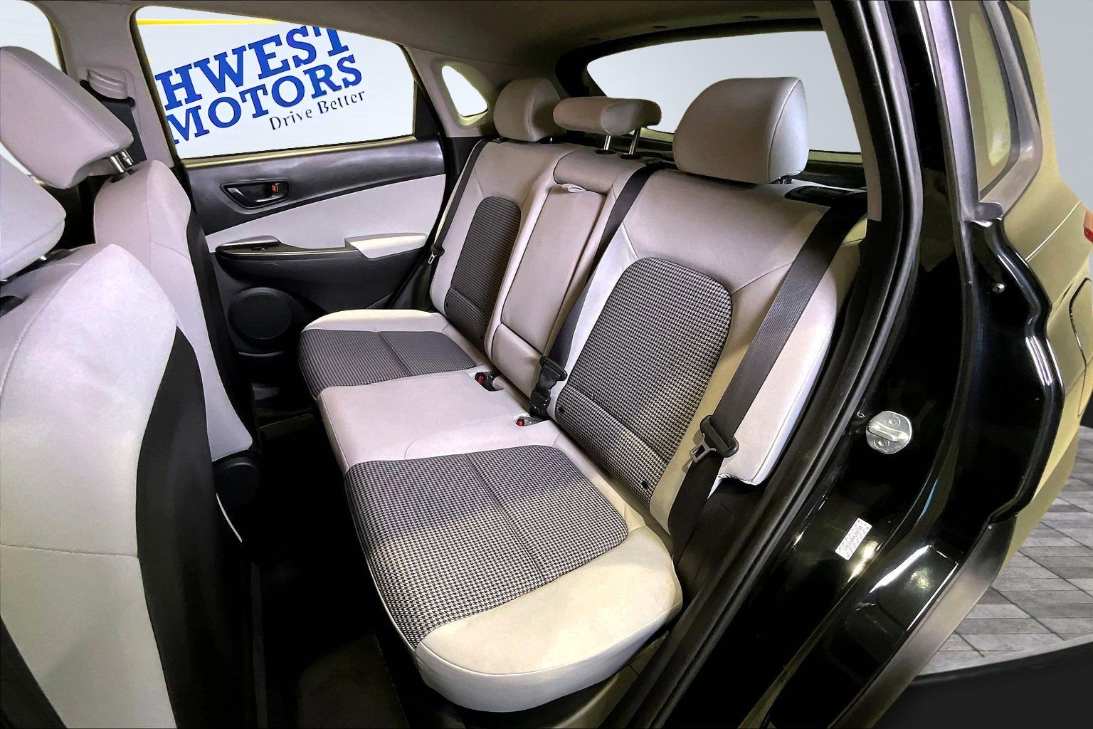 2022 Hyundai Kona SE