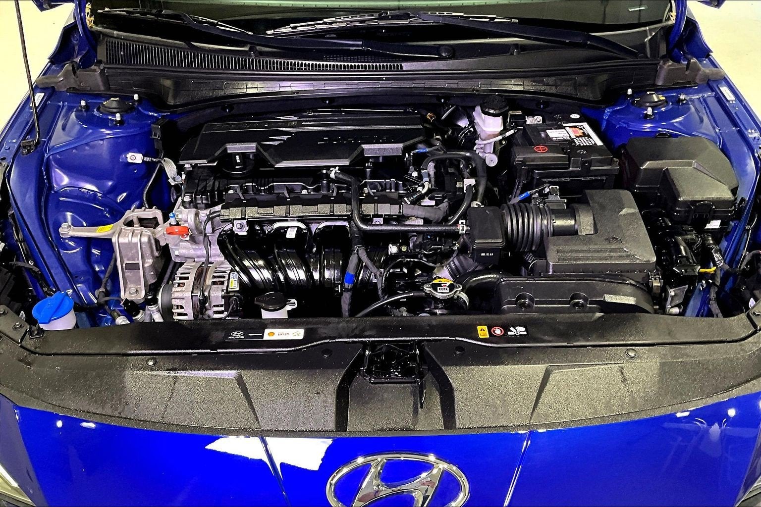 2023 Hyundai Elantra SE