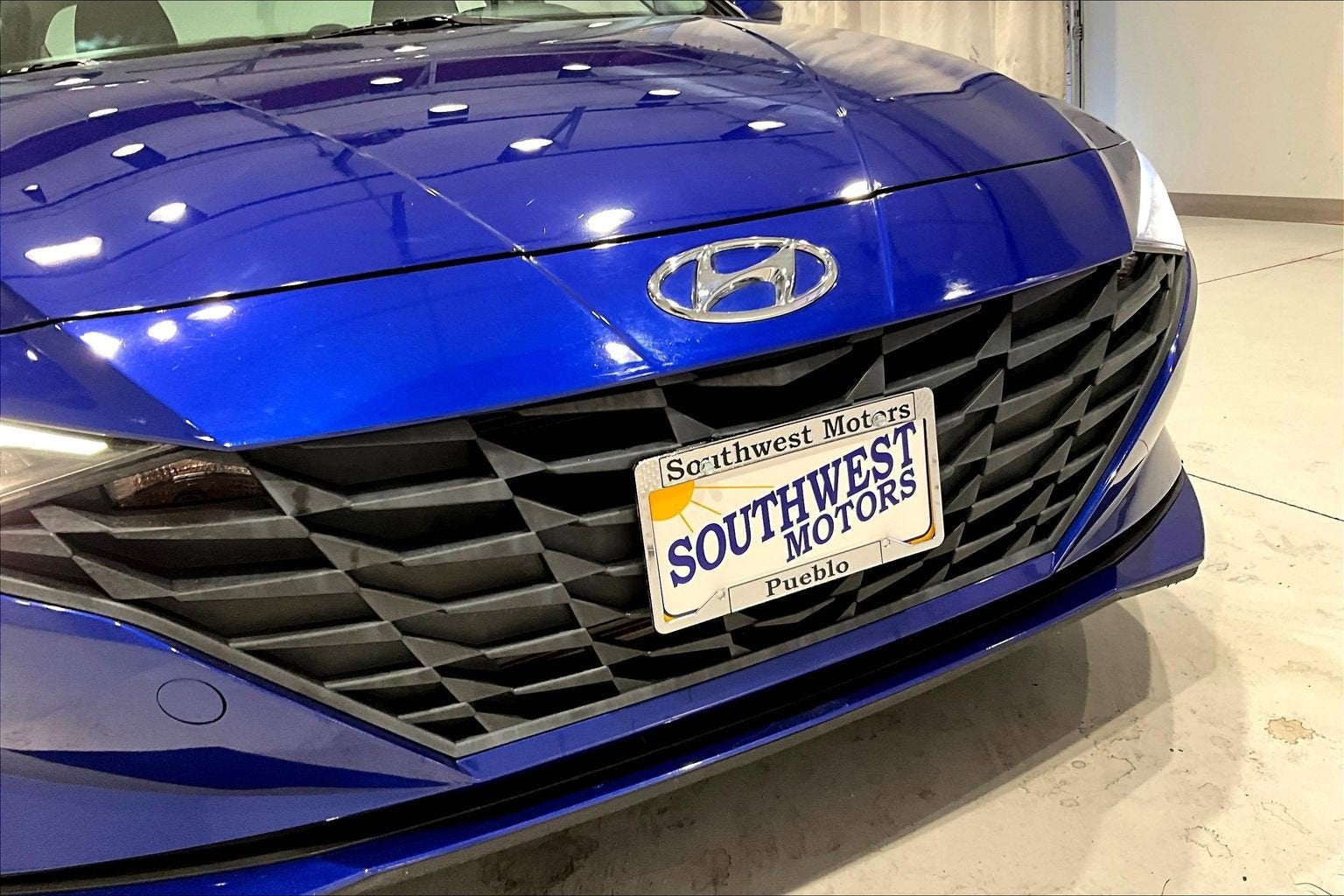 2023 Hyundai Elantra SE