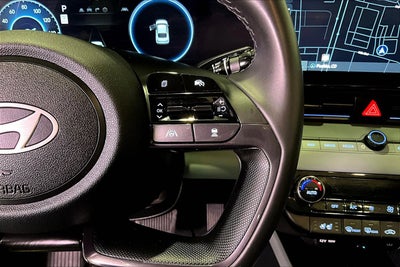 2025 Hyundai Elantra Hybrid Limited