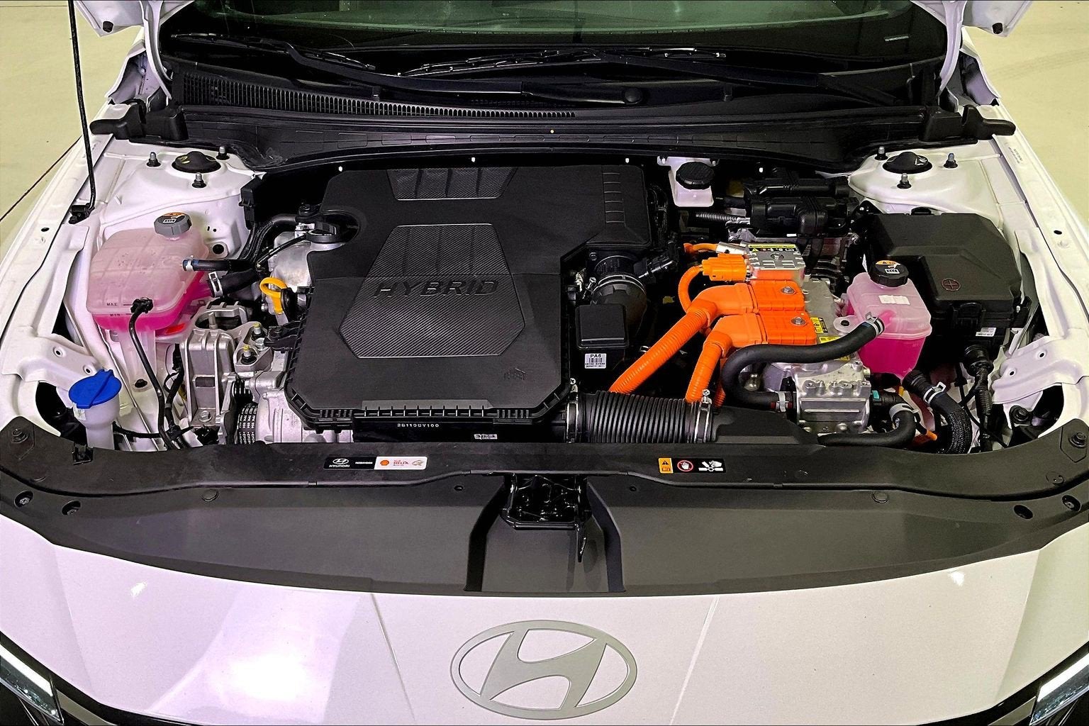 2025 Hyundai Elantra Hybrid Limited