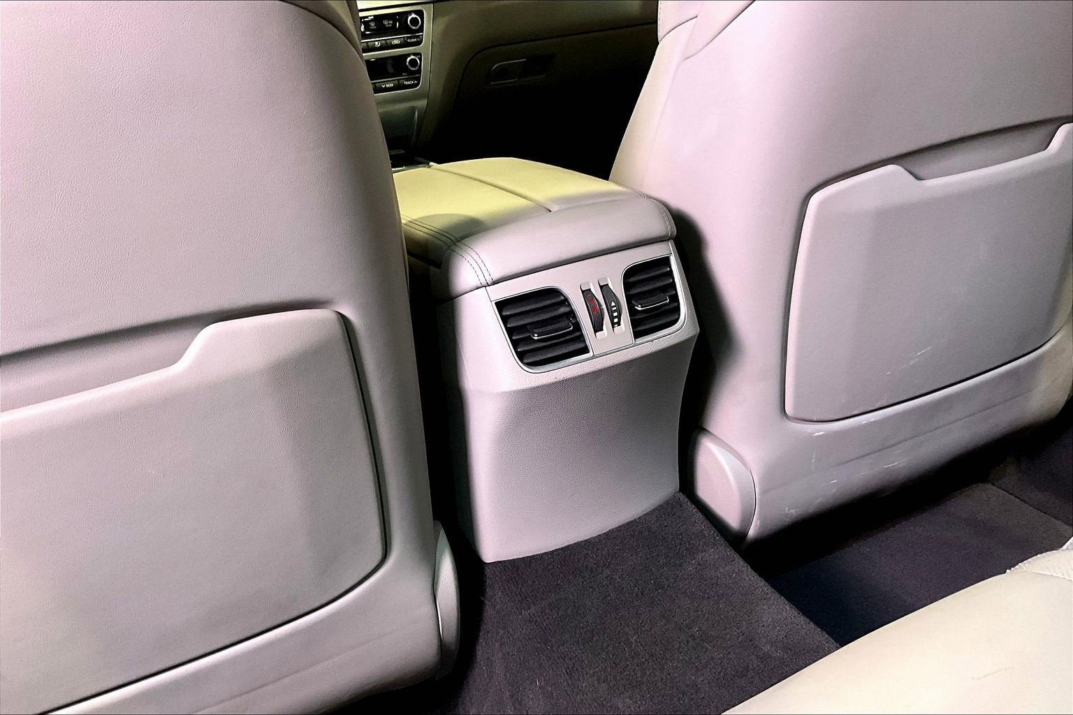 2020 Genesis G80 3.8L