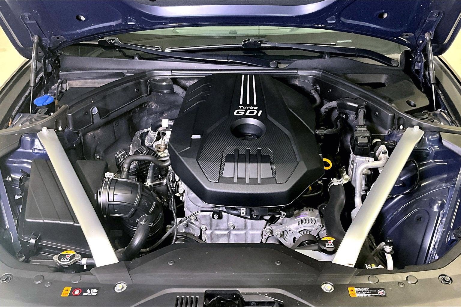 2023 Genesis G70 2.0T