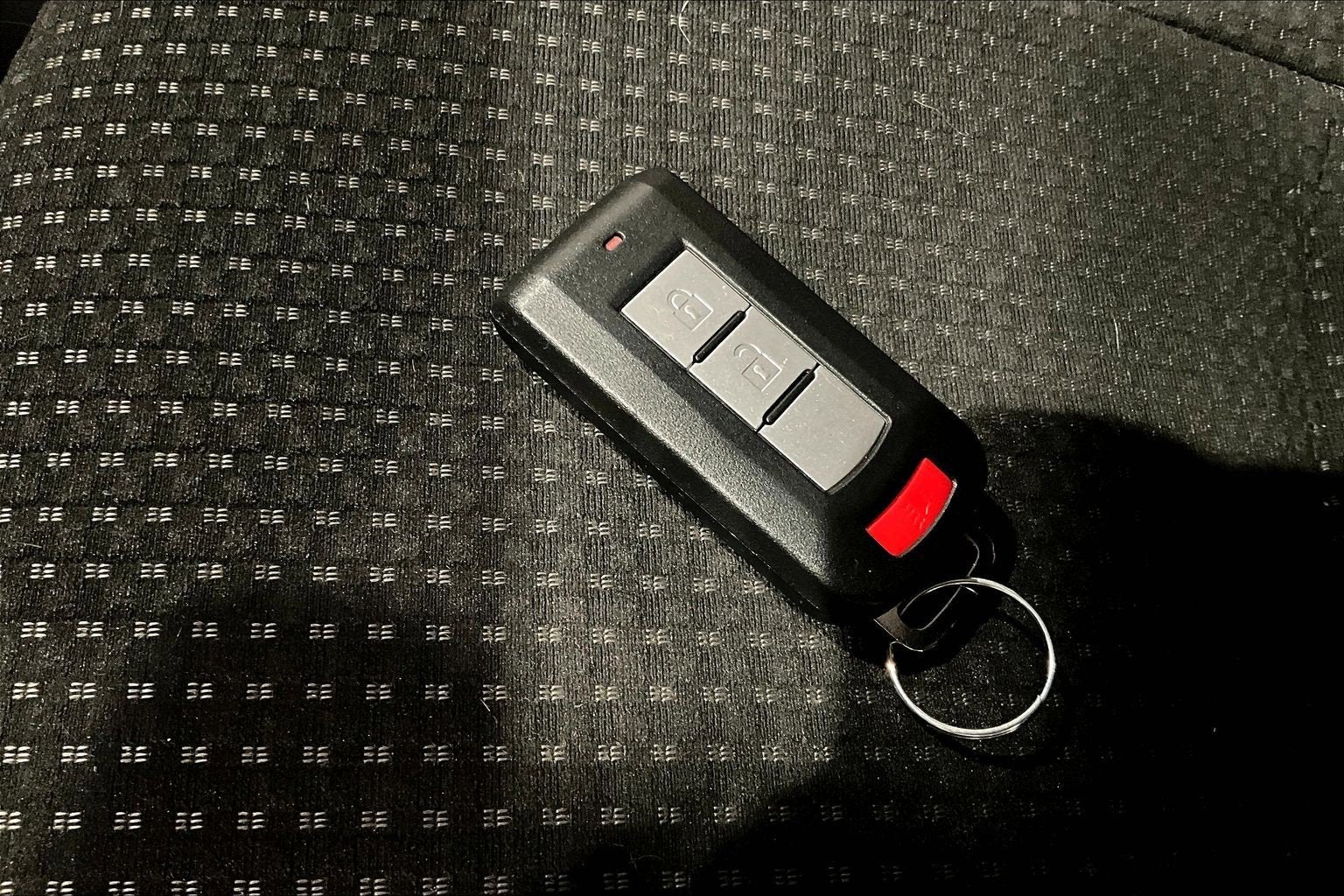 2015 Mitsubishi Mirage ES