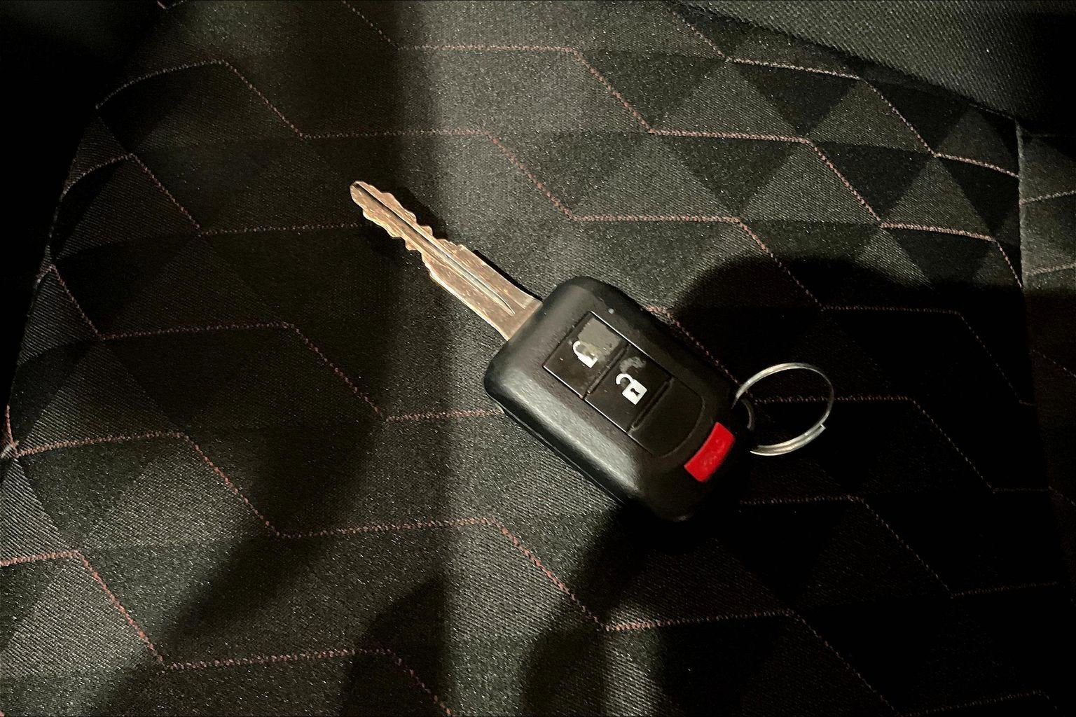 2024 Mitsubishi Mirage ES