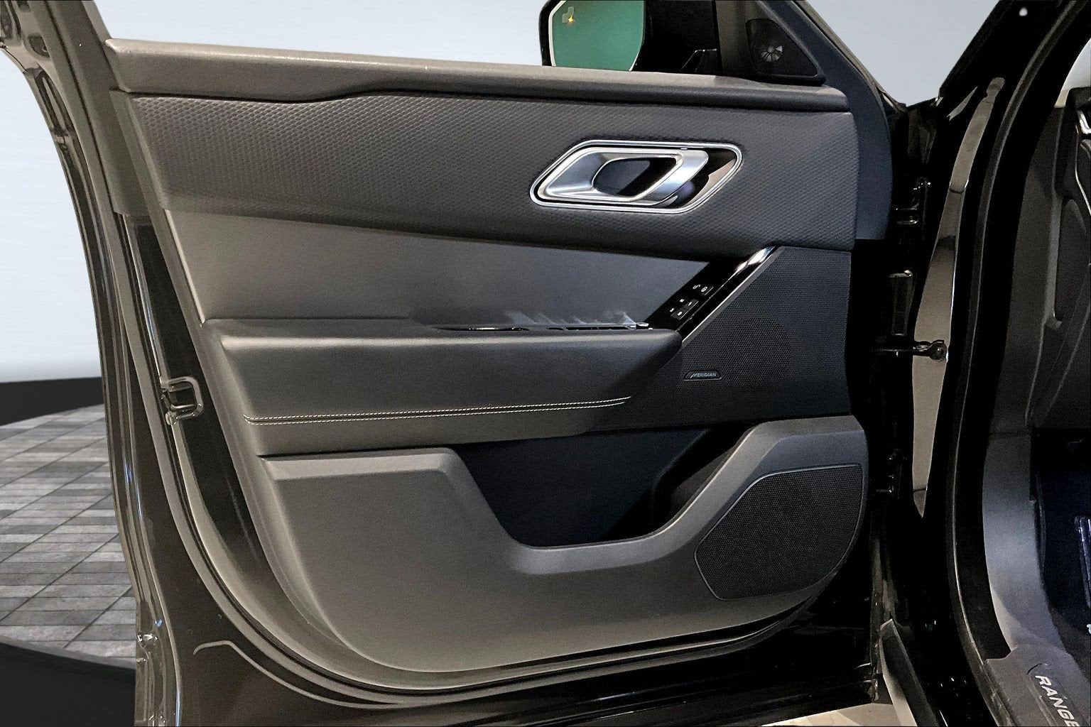 2020 Land Rover Range Rover Velar S