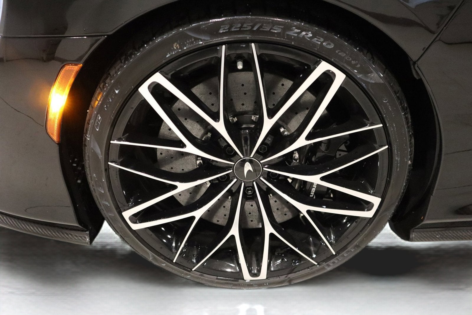 2023 McLaren GT Coupe