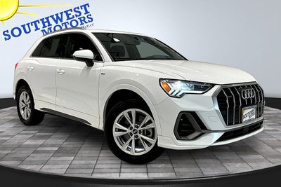 2025 Audi Q3 S line Premium