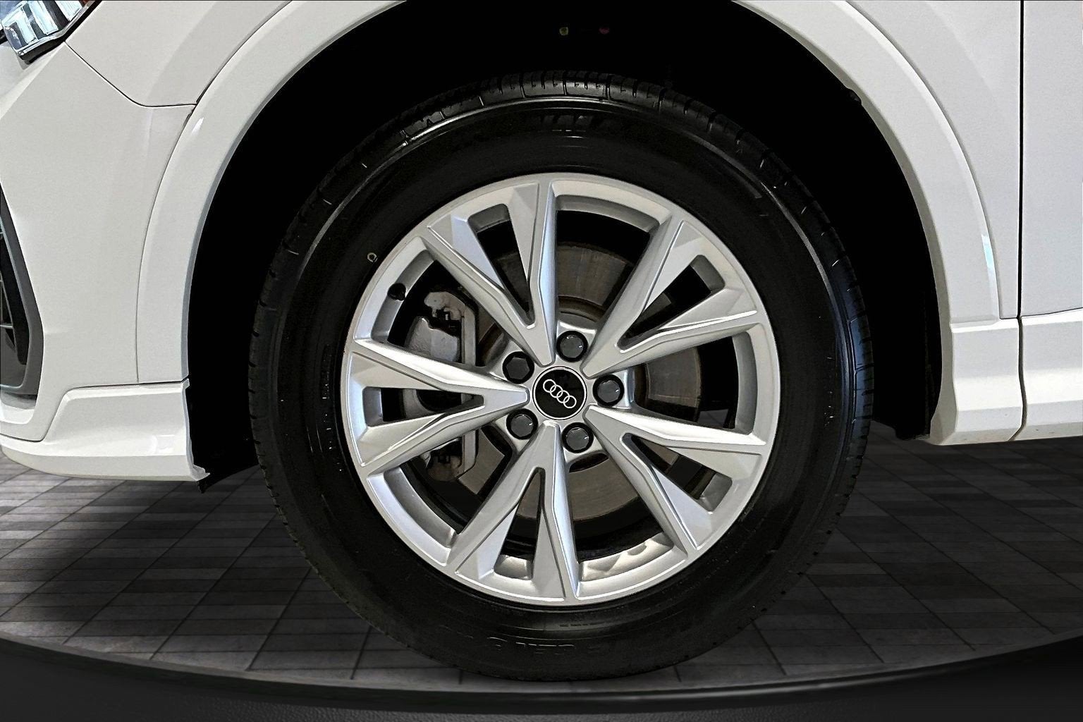 2025 Audi Q3 S line Premium