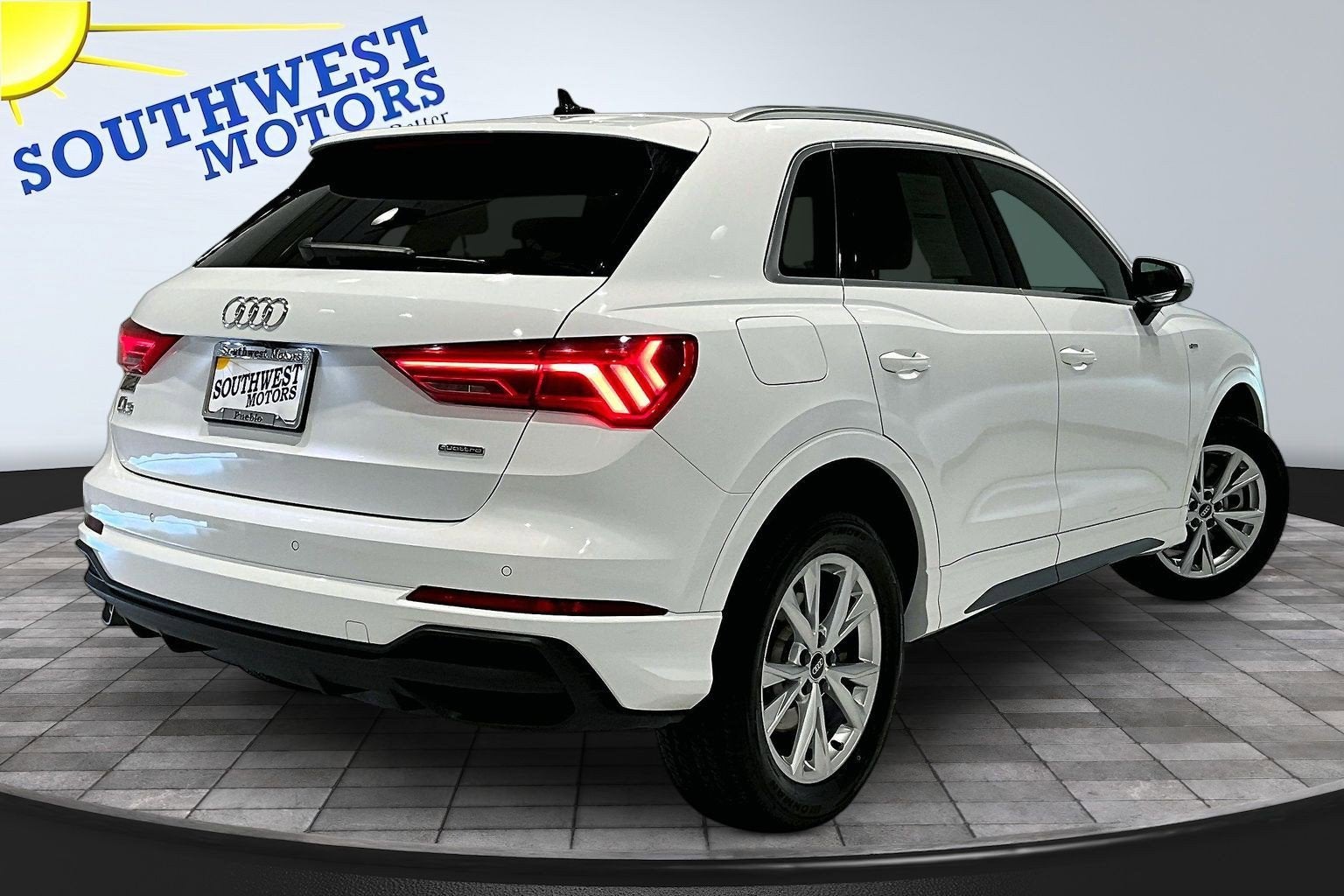 2025 Audi Q3 S line Premium