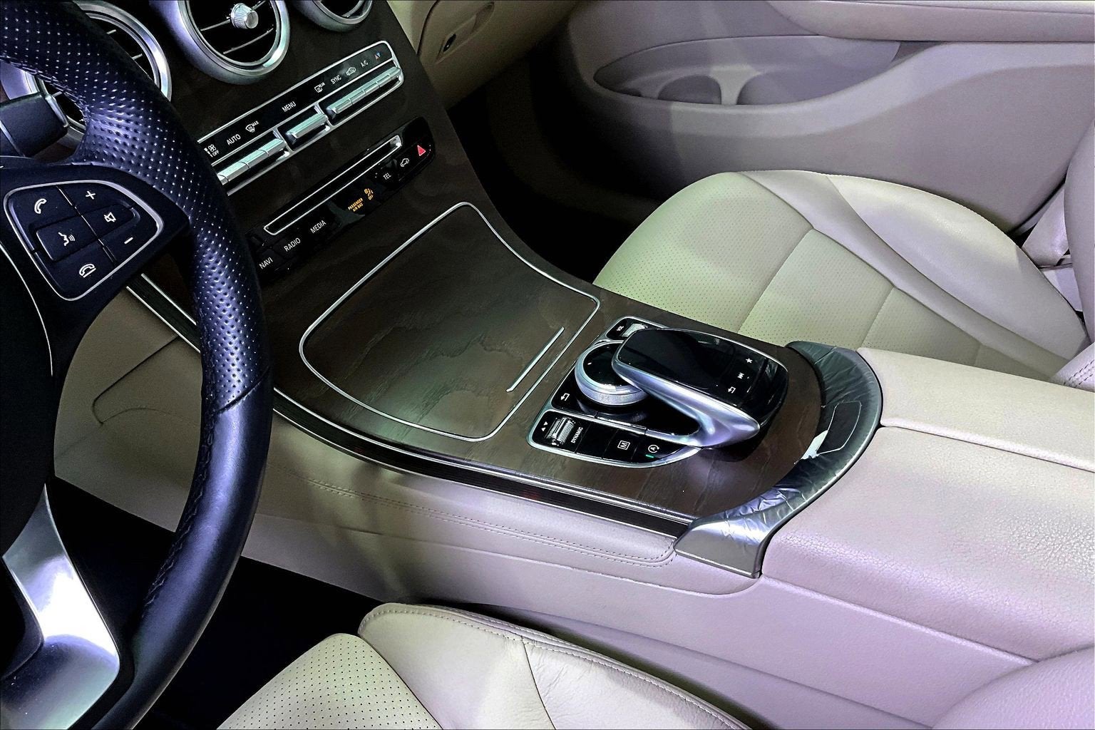 2019 Mercedes-Benz GLC GLC 300