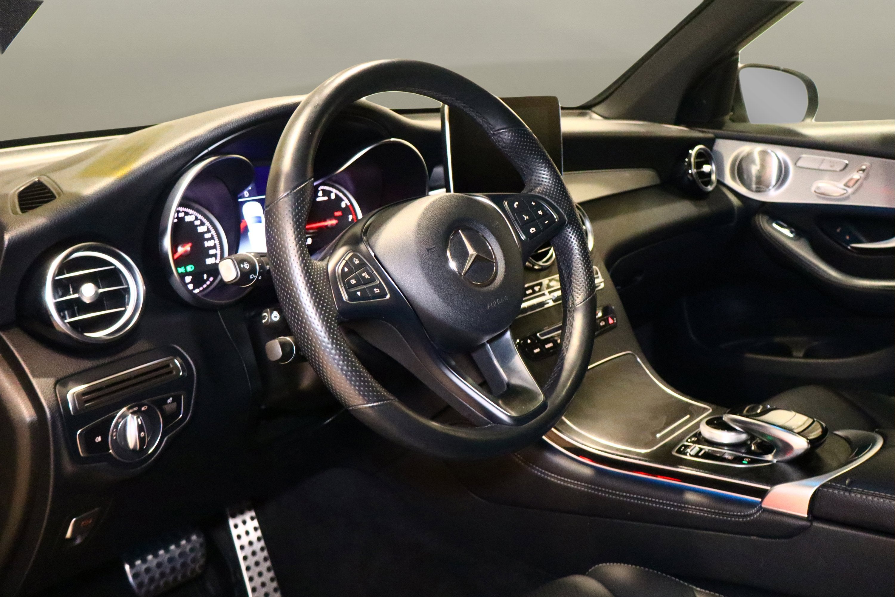 2019 Mercedes-Benz GLC GLC 300