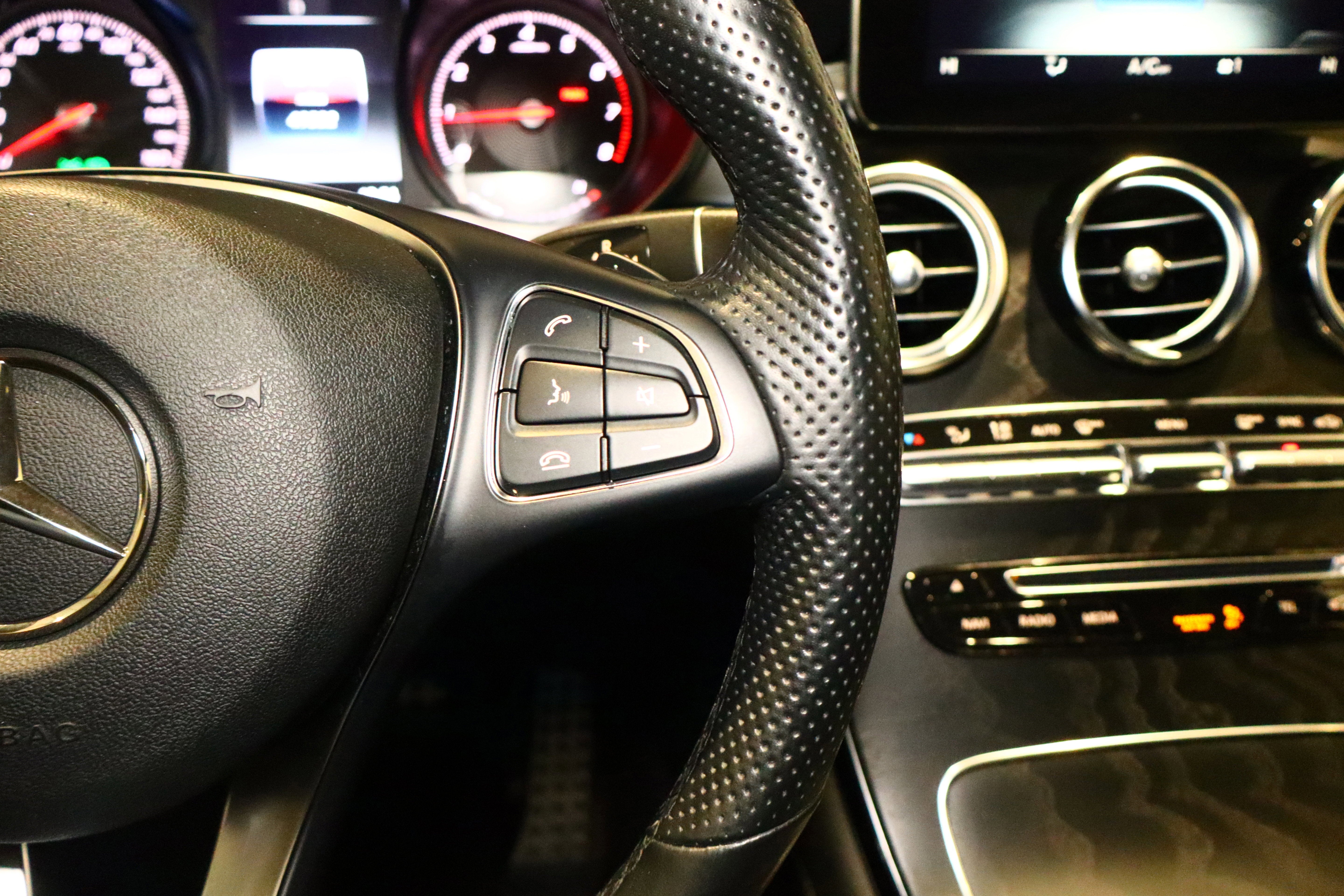 2019 Mercedes-Benz GLC GLC 300